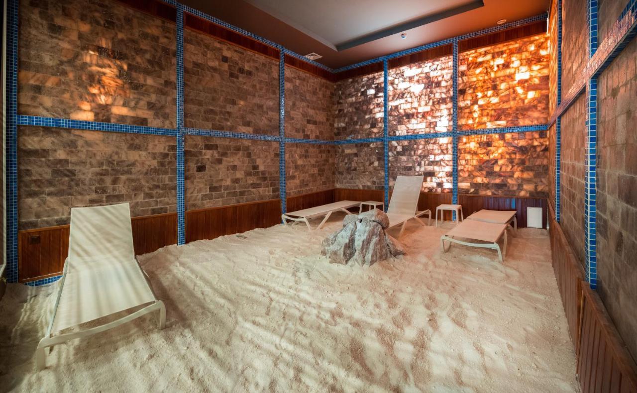 Wellness Hotel And Spa Tashkent Bagian luar foto